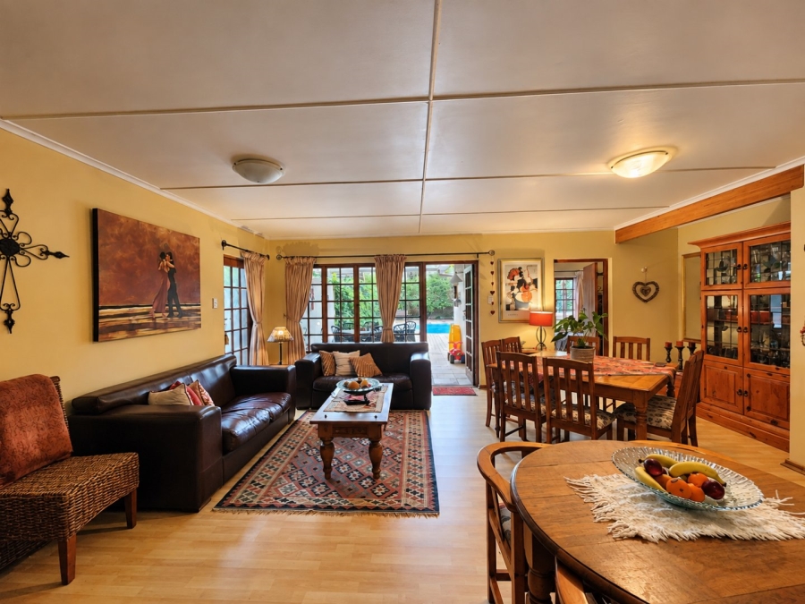 3 Bedroom Property for Sale in Denver Park Western Cape